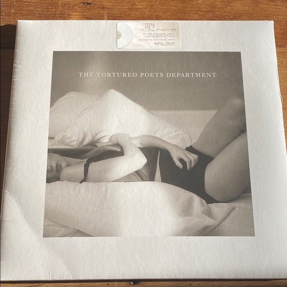 The Tortured Poets Department Vinyl Record - Picture 1 of 4